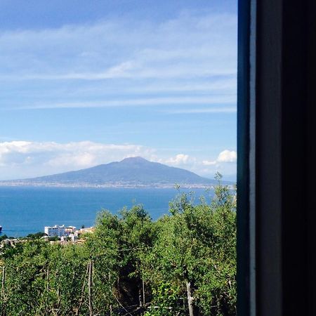 Villa Sorrento Flats Exteriör bild