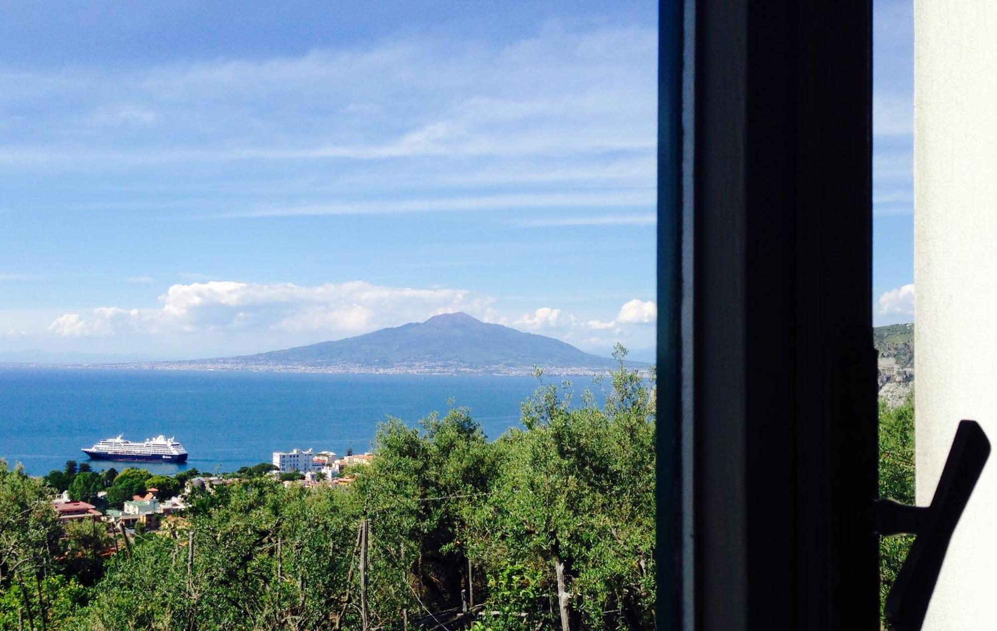 Villa Sorrento Flats Exteriör bild