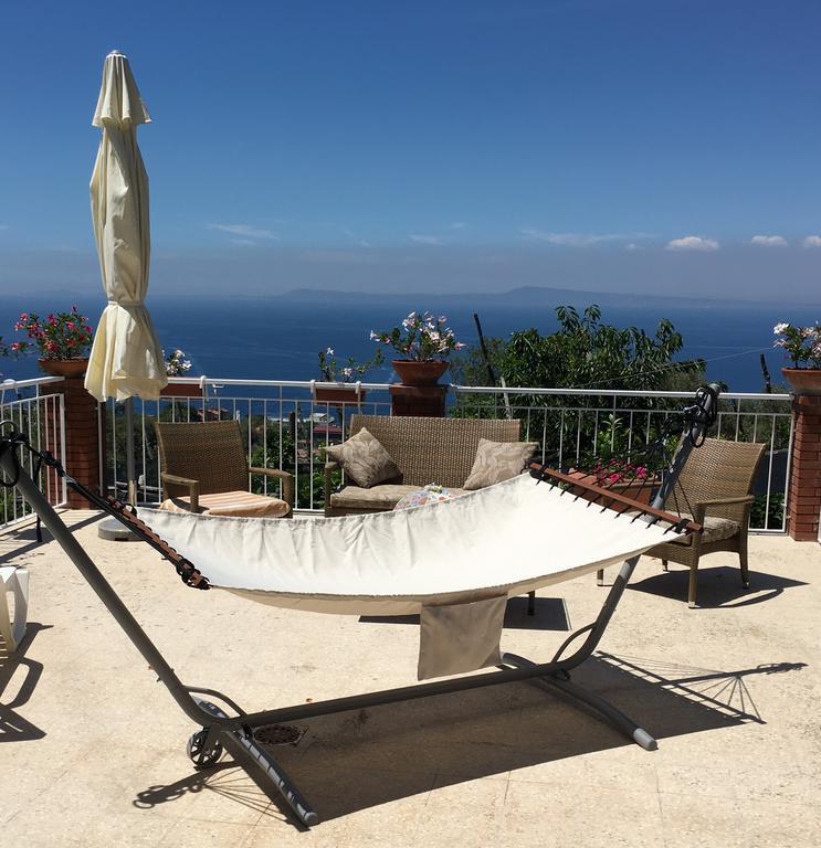 Villa Sorrento Flats Exteriör bild