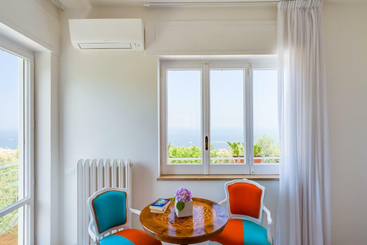 Villa Sorrento Flats Exteriör bild